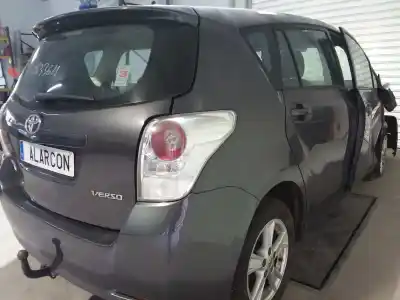 Здавання транспортного засобу toyota corolla verso (r1) 2.0 d-4d luna року 2004 потужний 1cdftv Здавання транспортного засобу toyota corolla verso (r1) 2.0 d-4d luna року 2004 потужний 1cdftv