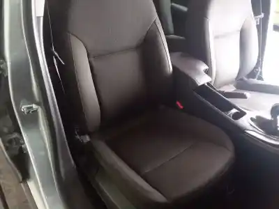 Sloopvoertuig opel insignia sports tourer edition van het jaar 2010 aangedreven a20dt