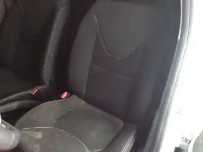 Veicolo di demolizione renault clio iv authentique dell'anno 2012 alimentato k9k628