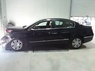 Vehículo de desguace volkswagen passat berlina (3c2) highline del año 2007 con motor bkp