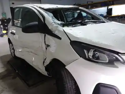 Vehicul casat peugeot 108 active al anului 2014 alimentat 1kr