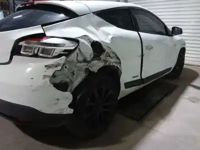 Veicolo di demolizione renault megane iii coupé-cabrio dynamique dell'anno 2010 alimentato k9k836