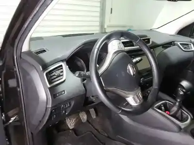 Vehicul casat nissan qashqai (j11) acenta al anului 2017 alimentat r9m