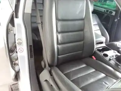 Здавання транспортного засобу volkswagen touareg (7la, 7l6, 7l7) 2.5 r5 tdi року 2004 потужний bac