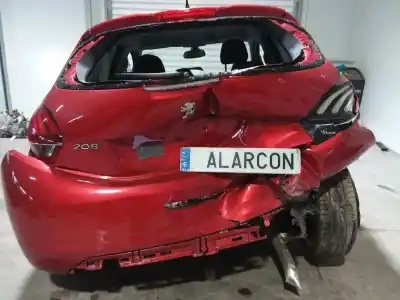 Veicolo di demolizione peugeot                                            208                                                                                                                                                                                                                                                        signature                                                                                                                                                                                                                                                  dell'anno 2019 alimentato yh01