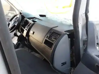 Scrapping Vehicle volkswagen                                         t5 transporter (7e)                                                                                                                                                                                                                                        kasten serviceprofi                                                                                                                                                                                                                                        of the year 2014 powered caac