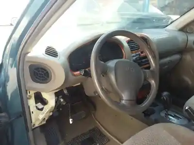 Vehicul casat hyundai santa fe (sm) 2.0 gls crdi al anului 2004 alimentat d4ea