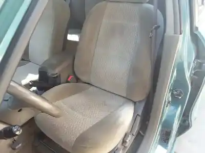 Vehicul casat hyundai santa fe (sm) 2.0 gls crdi al anului 2004 alimentat d4ea