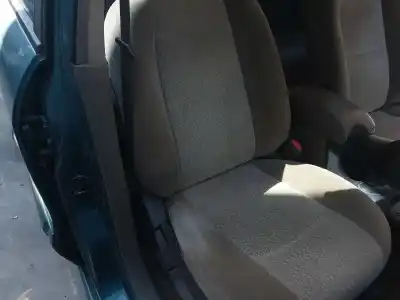 Vehicul casat hyundai santa fe (sm) 2.0 gls crdi al anului 2004 alimentat d4ea