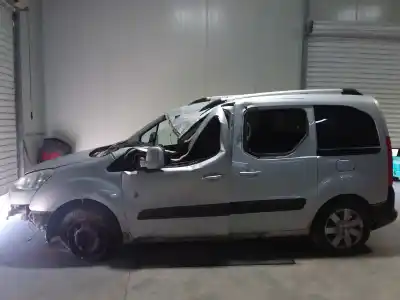 Veículo de Sucata peugeot partner kombi outdoor do ano 2009 alimentado 9h01 / 9hz