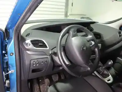 Scrapping Vehicle renault scenic iii limited of the year 2014 powered k9k636