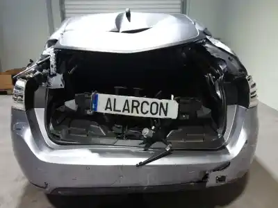 Veículo de Sucata peugeot 308 business line do ano 2018 alimentado bhz