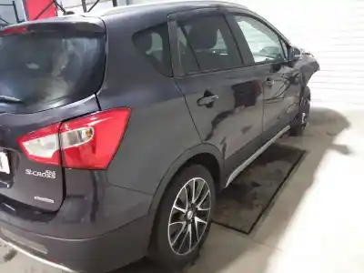 Veículo de Sucata suzuki sx4 rw (ey) gl+ do ano 2010 alimentado d16a