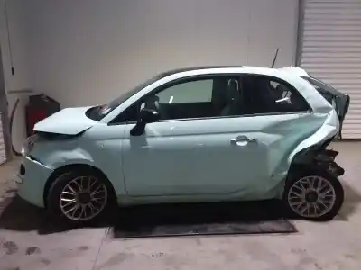 Vehicul casat fiat nuova 500 (150) lounge al anului 2014 alimentat 