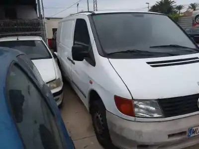 Veículo de Sucata mercedes-benz vito (w638) caja cerrada 108 cdi  (638.094) do ano 1999 alimentado d611980