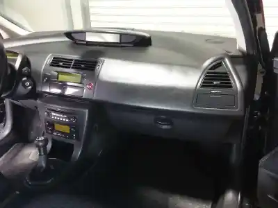 Verschrottungsfahrzeug citroen c4 coupe vtr plus des jahres 2006 angetrieben 9hy