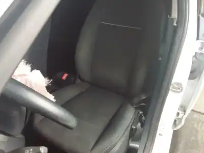 Veicolo di demolizione ford fiesta (cb1) titanium dell'anno 2012 alimentato kvja