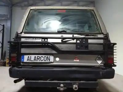 Véhicule à la ferraille nissan patrol (k/w260) corto ta de l'année 1990 alimenté rd28