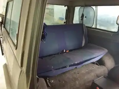 Véhicule à la ferraille nissan patrol (k/w260) corto ta de l'année 1990 alimenté rd28