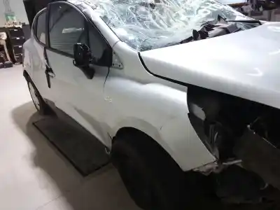 Sloopvoertuig renault clio iv business van het jaar 2012 aangedreven k9k612