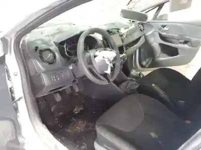 Sloopvoertuig renault clio iv business van het jaar 2012 aangedreven k9k612