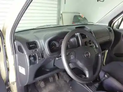 Veicolo di demolizione opel agila cosmo dell'anno 2004 alimentato z12xe