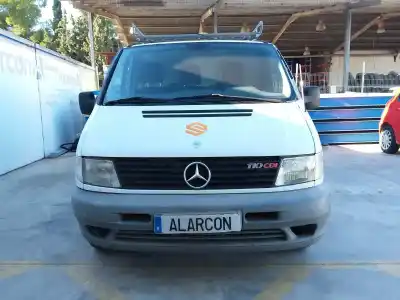 Veículo de Sucata MERCEDES-BENZ VITO (W638) CAJA CERRADA 110 CDI  (638.094) do ano 2001 alimentado 611980