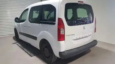 Sloopvoertuig peugeot partner kombi premium van het jaar 2009 aangedreven 9hz