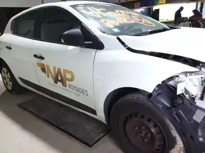 Veículo de Sucata renault megane iii berlina 5 p authentique do ano 2012 alimentado k9k834