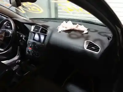 Veículo de Sucata citroen c4 lim. seduction do ano 2011 alimentado 9hd