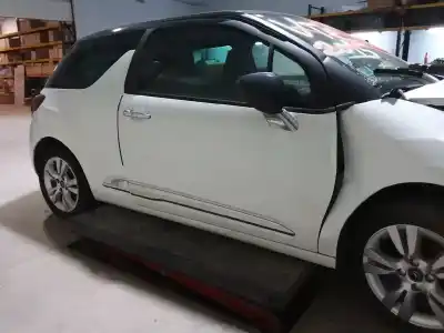 Здавання транспортного засобу citroen ds3 style року 2015 потужний 9hp / 9h06