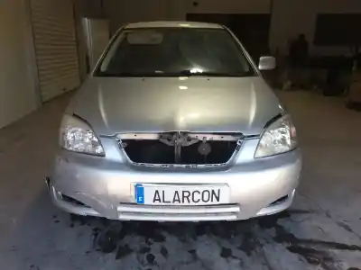 Verschrottungsfahrzeug TOYOTA COROLLA (E12) 2.0 D-4D Sol Sedán des Jahres 2004 angetrieben 1CDFTV