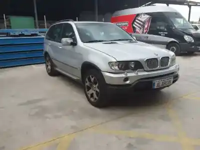 Veículo de Sucata bmw x5 (e53) 4.4i automático do ano 2002 alimentado 