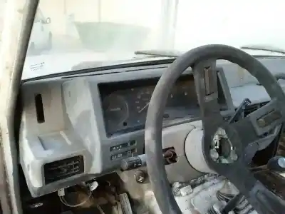 Veículo de Sucata nissan patrol (k/w260) largo ta do ano 1989 alimentado a428