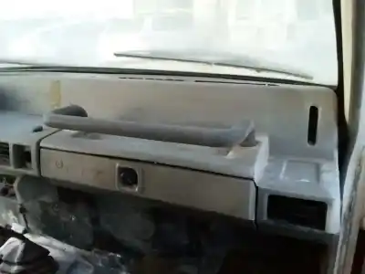 Veículo de Sucata nissan patrol (k/w260) largo ta do ano 1989 alimentado a428