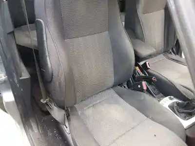 Здавання транспортного засобу alfa romeo alfa 156 1.9 jtd 8v distinctive року 2003 потужний 937a2000