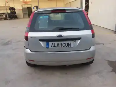 Veículo de Sucata ford fiesta (cbk) ghia do ano 2003 alimentado fyja