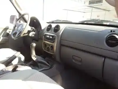 Scrapping Vehicle jeep cherokee (kj) renegade of the year 2006 powered d-30c