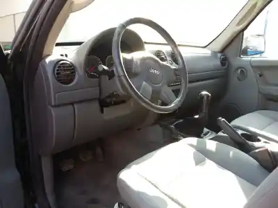 Scrapping Vehicle jeep cherokee (kj) renegade of the year 2006 powered d-30c