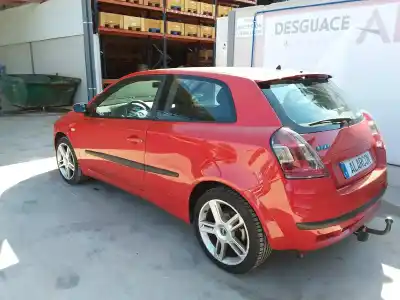 Здавання транспортного засобу fiat                                               stilo (192)                                                                                                                                                                                                                                                1.9 jtd / 1.9 jtd 115 active року 2002 потужний 192a1000