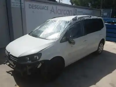 Veículo de Sucata volkswagen touran (1t3) advance bluemotion do ano 2011 alimentado cayc