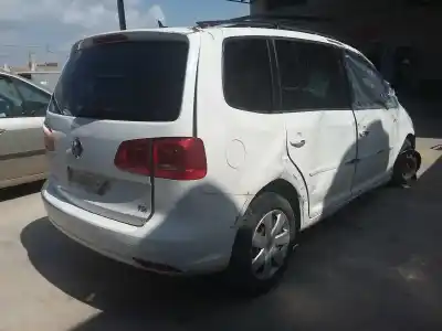 Veículo de Sucata volkswagen touran (1t3) advance bluemotion do ano 2011 alimentado cayc