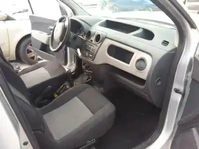 Здавання транспортного засобу dacia dokker express ambiance року 2015 потужний k9k612