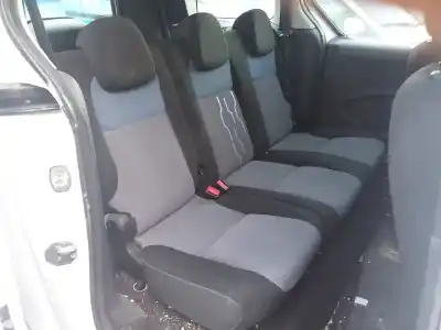 Véhicule à la ferraille peugeot partner kombi active de l'année 2012 alimenté 9h06