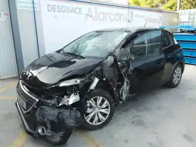 Veicolo di demolizione peugeot 208 allure dell'anno 2012 alimentato 9hp