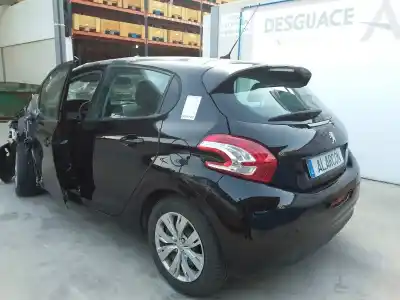 Veicolo di demolizione peugeot 208 allure dell'anno 2012 alimentato 9hp