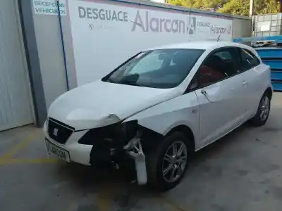 Véhicule à la ferraille seat ibiza sc (6j1) reference de l'année 2011 alimenté cfwa