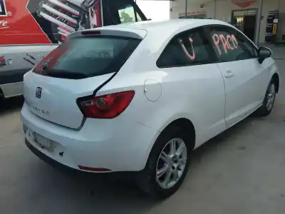 Véhicule à la ferraille seat ibiza sc (6j1) reference de l'année 2011 alimenté cfwa