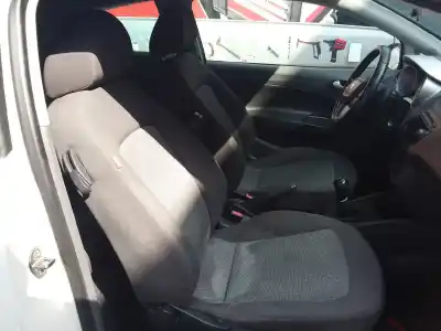 Sloopvoertuig seat ibiza sc (6j1) stylance / style van het jaar 2010 aangedreven cayb