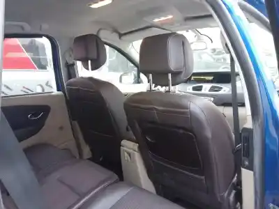 Vehicul casat renault scenic iii expression al anului 2009 alimentat k9k832